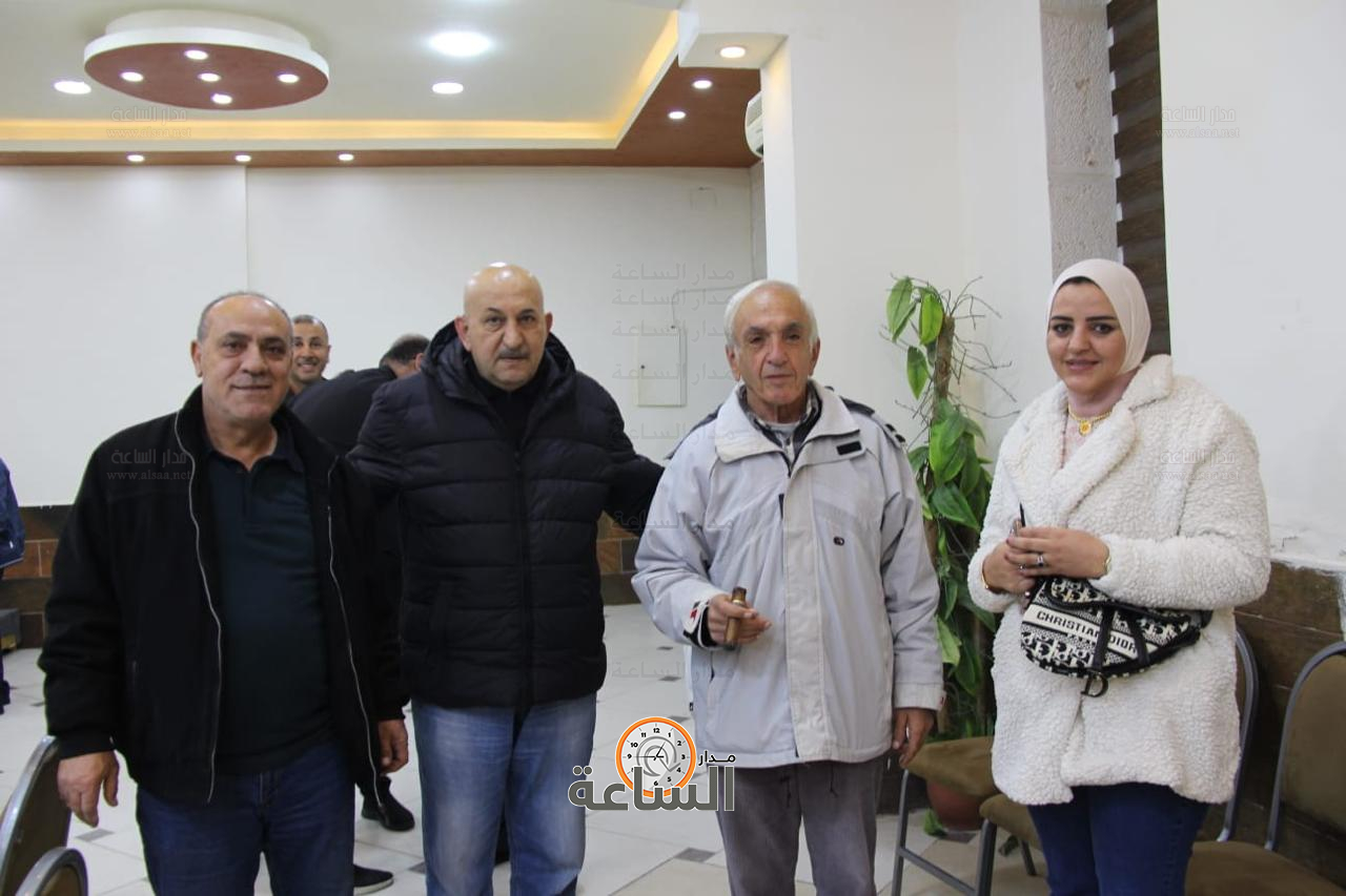 Madar Al-Saa Images 0.4071999182484012