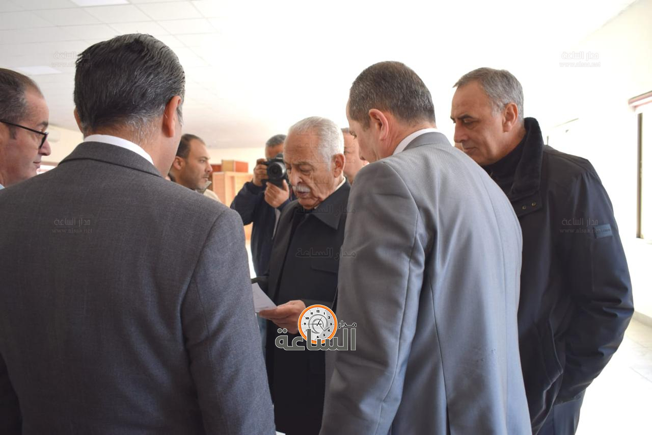 Madar Al-Saa Images 0.5727923430963553