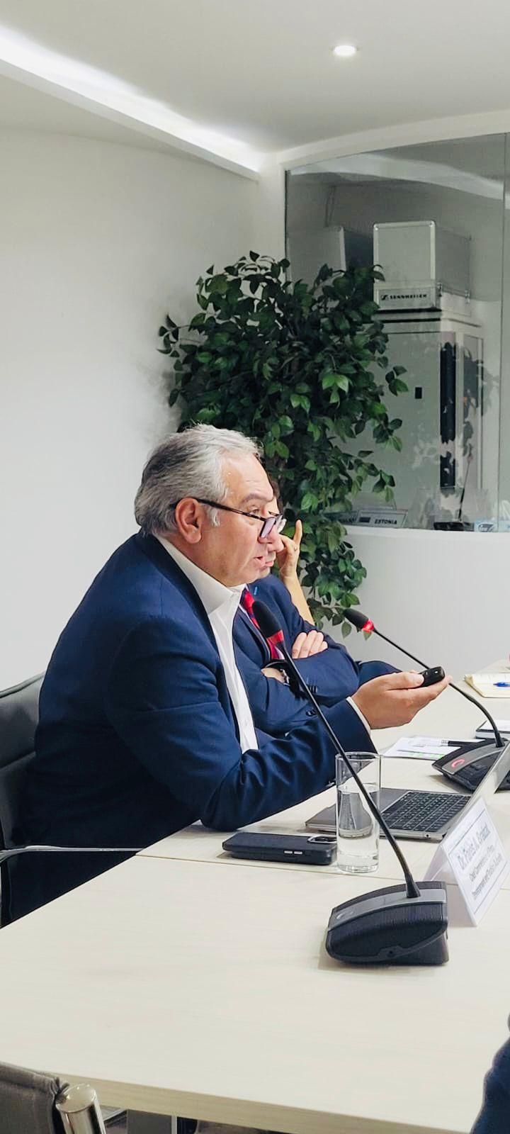 Madar Al-Saa Images 0.8936255184540083