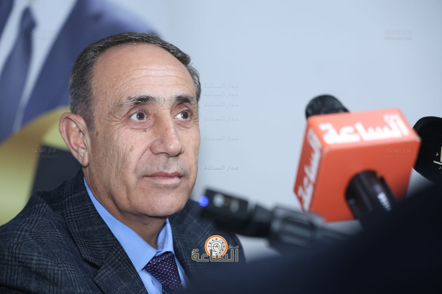 Madar Al-Saa Images 0.007556381185746419