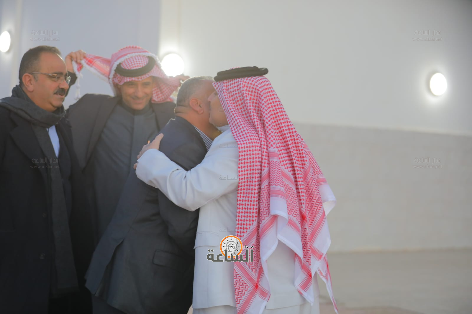 Madar Al-Saa Images 0.010934817195140445