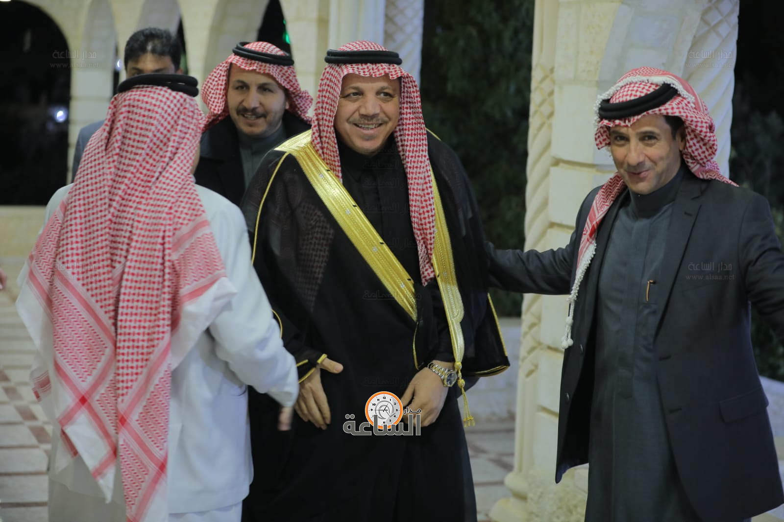 Madar Al-Saa Images 0.9527273834321612