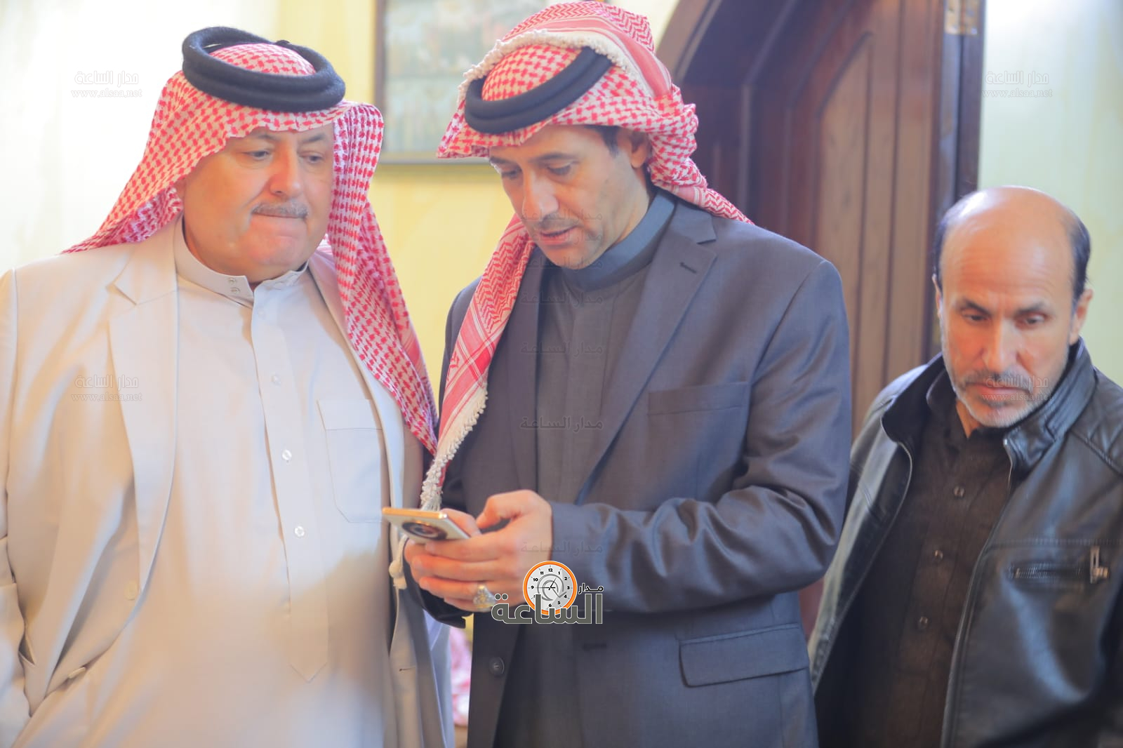 Madar Al-Saa Images 0.16954994603193052