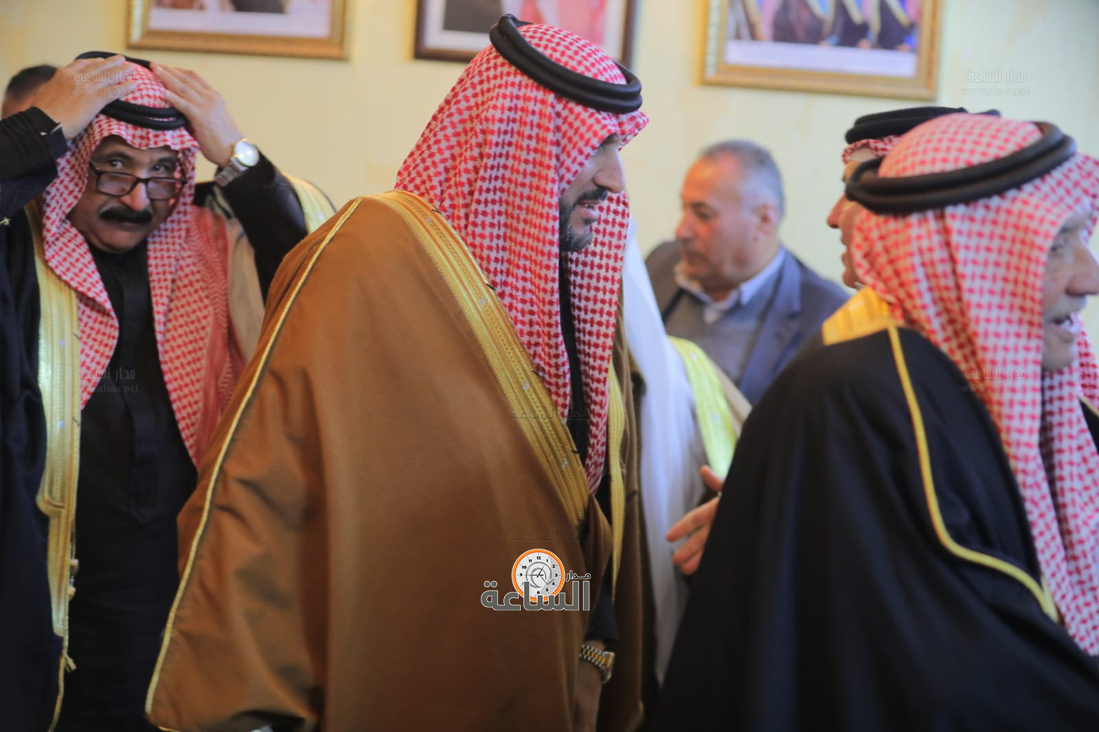 Madar Al-Saa Images 0.07877330875562172