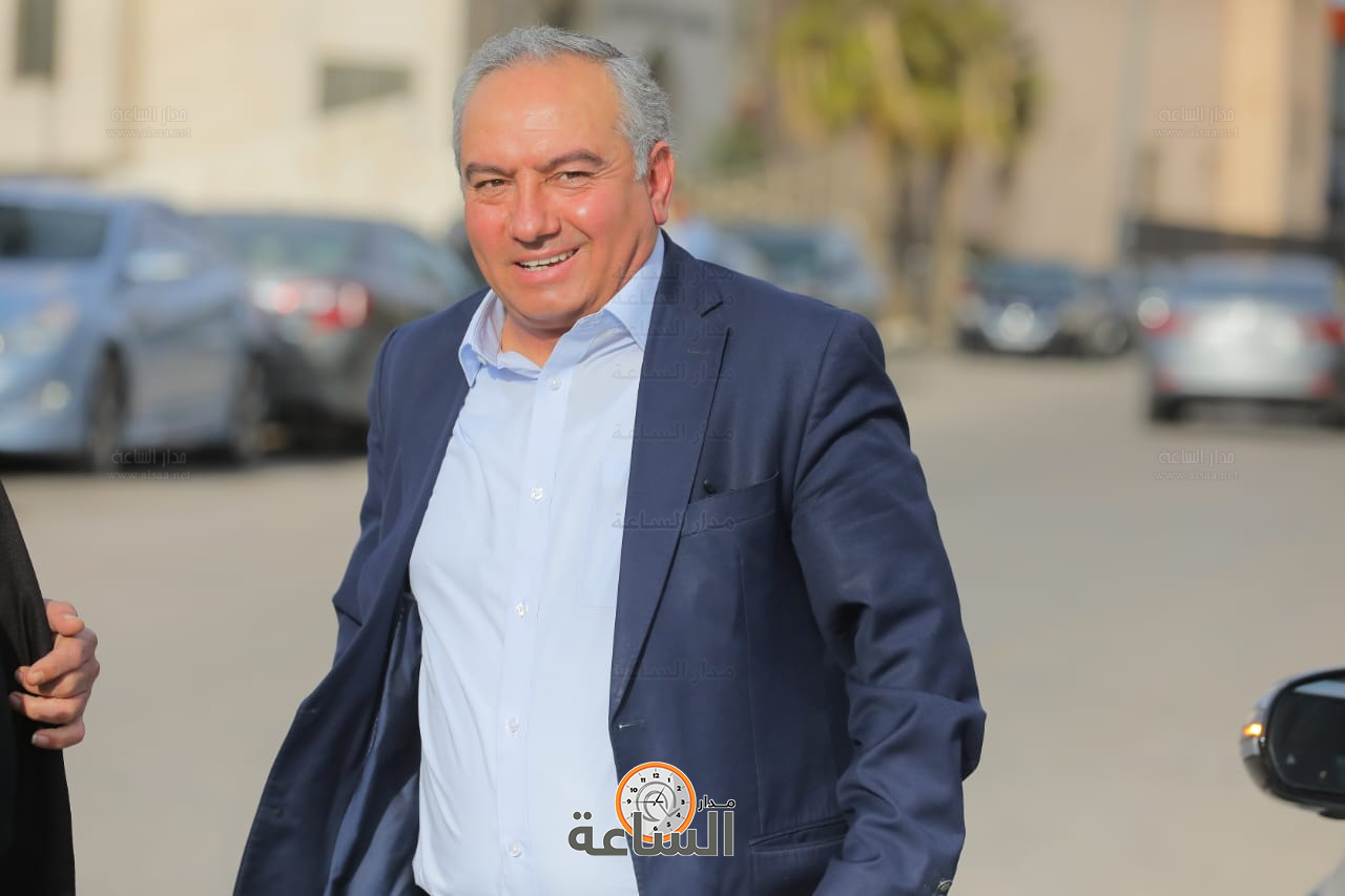 Madar Al-Saa Images 0.15037621778961152