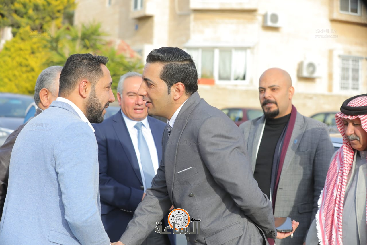 Madar Al-Saa Images 0.5705958705467722