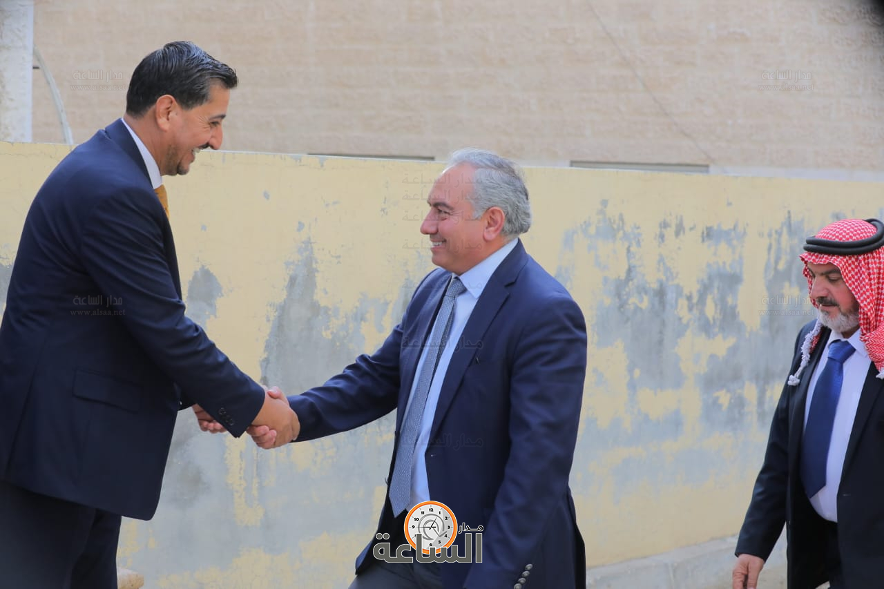 Madar Al-Saa Images 0.323874072149102