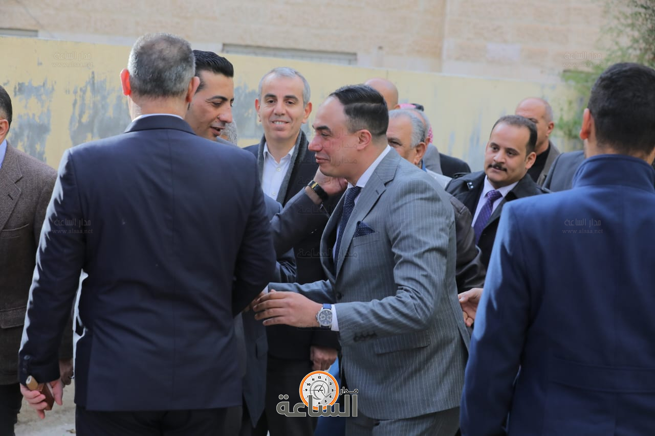 Madar Al-Saa Images 0.11198789671196852