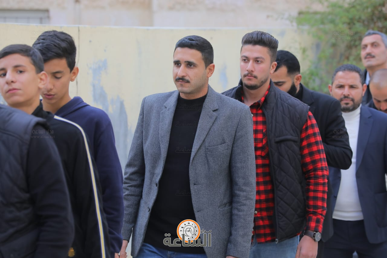 Madar Al-Saa Images 0.04210338379230949