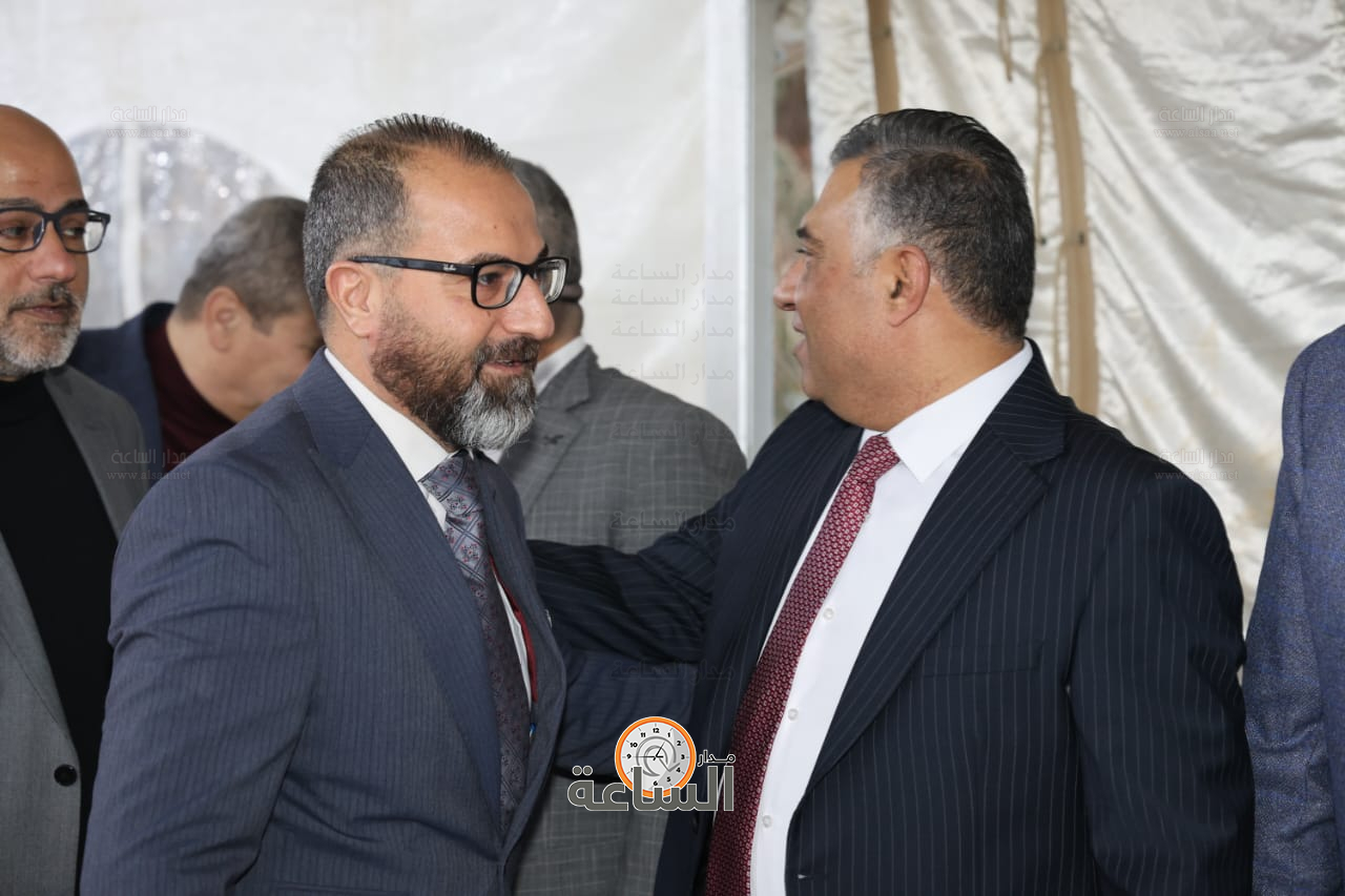 Madar Al-Saa Images 0.3335994589332285