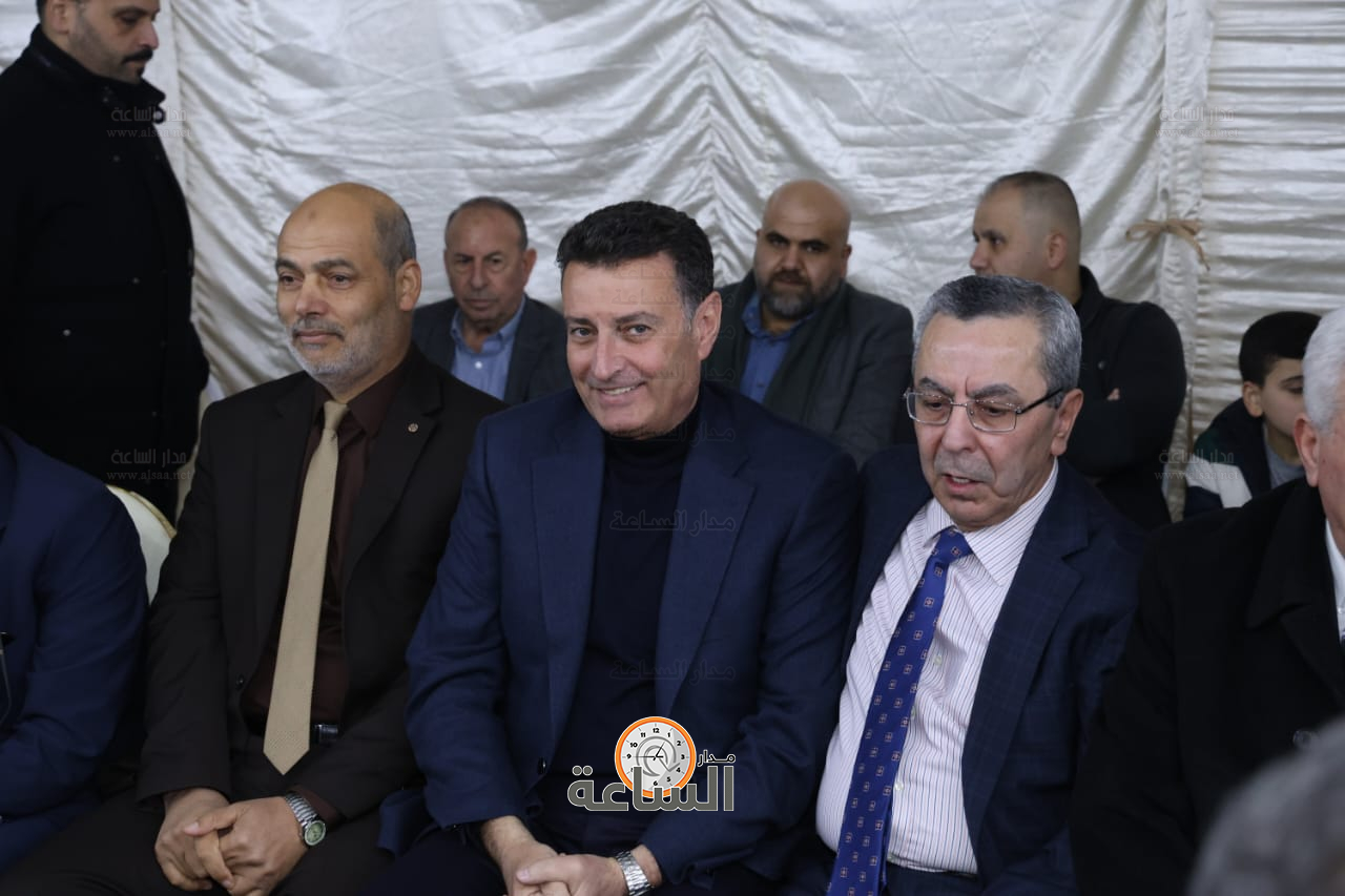 Madar Al-Saa Images 0.04745664137744687