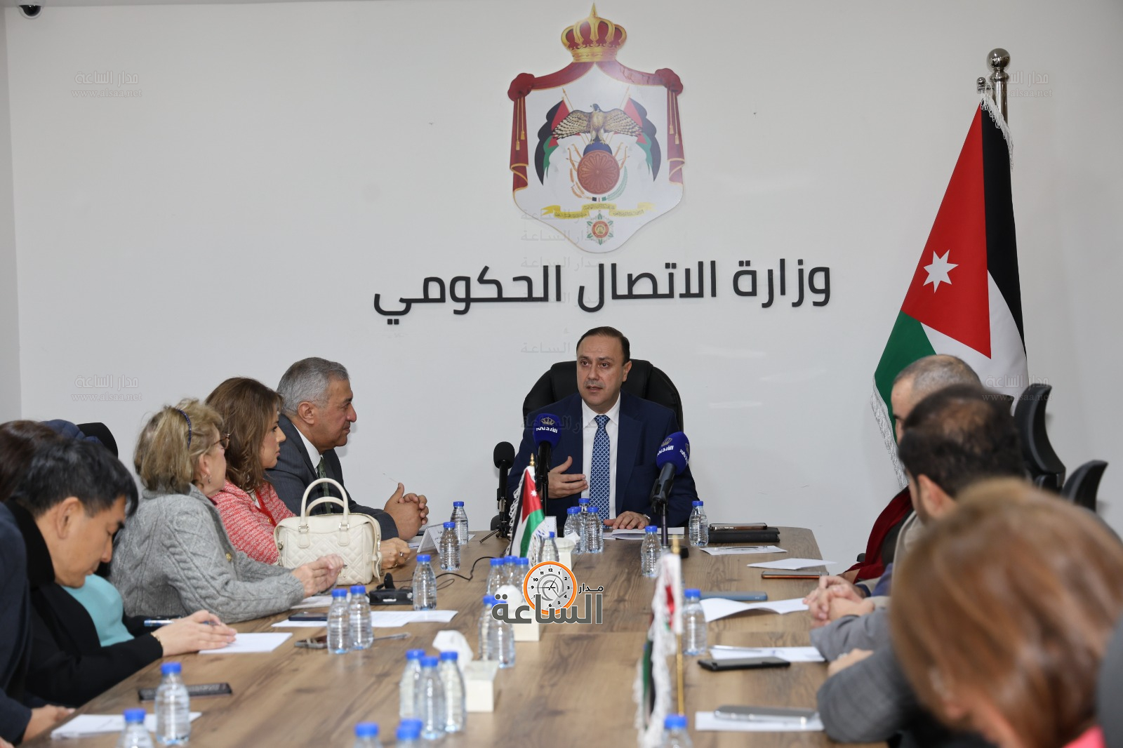 Madar Al-Saa Images 0.6479538038304542