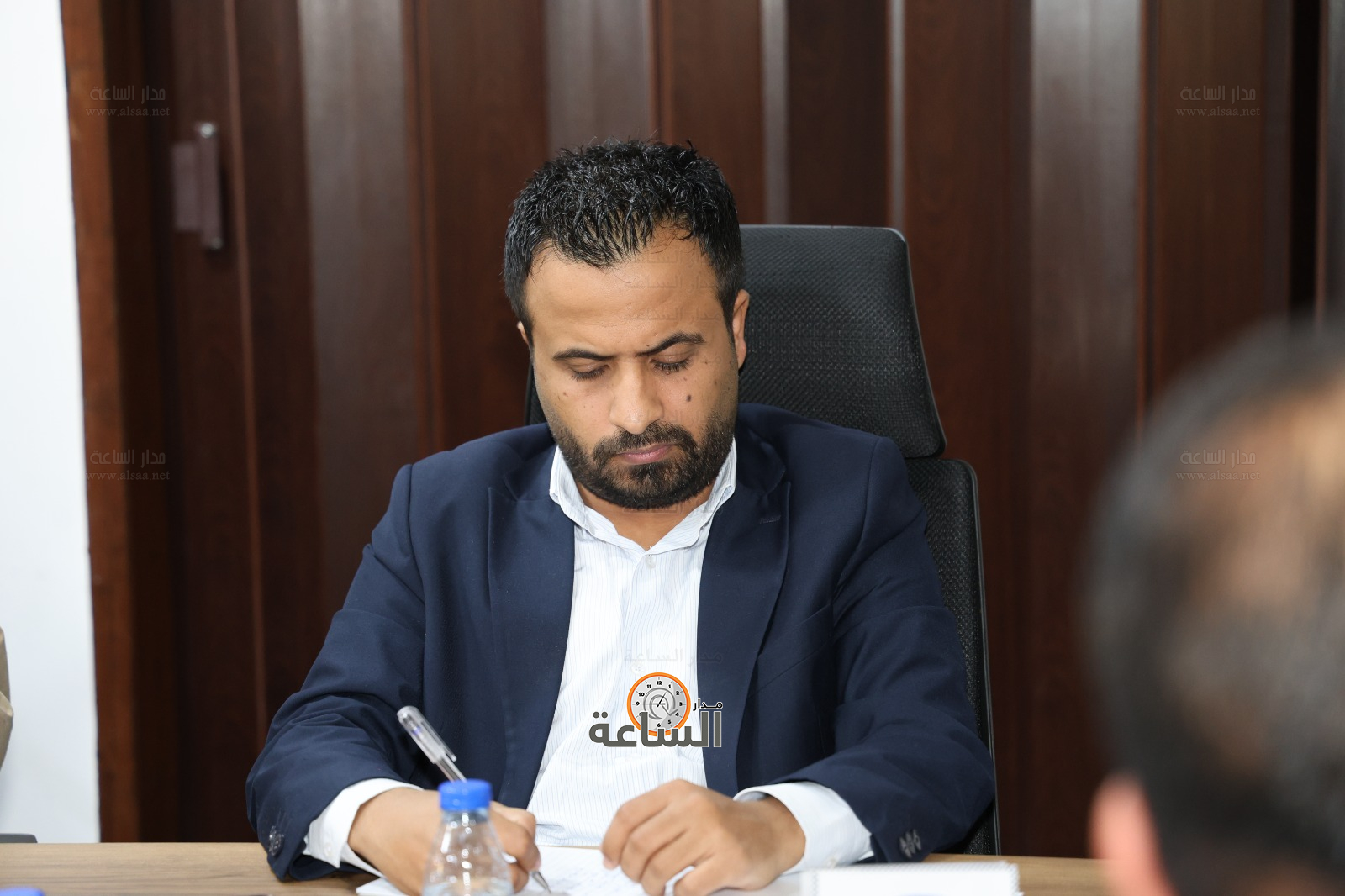 Madar Al-Saa Images 0.830236072366318