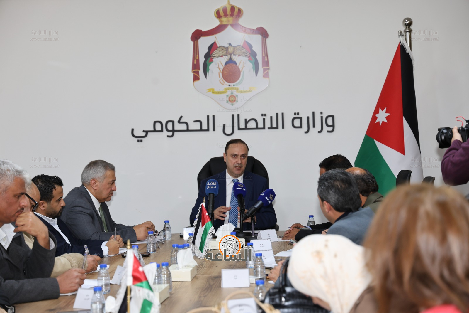 Madar Al-Saa Images 0.19428350888488533