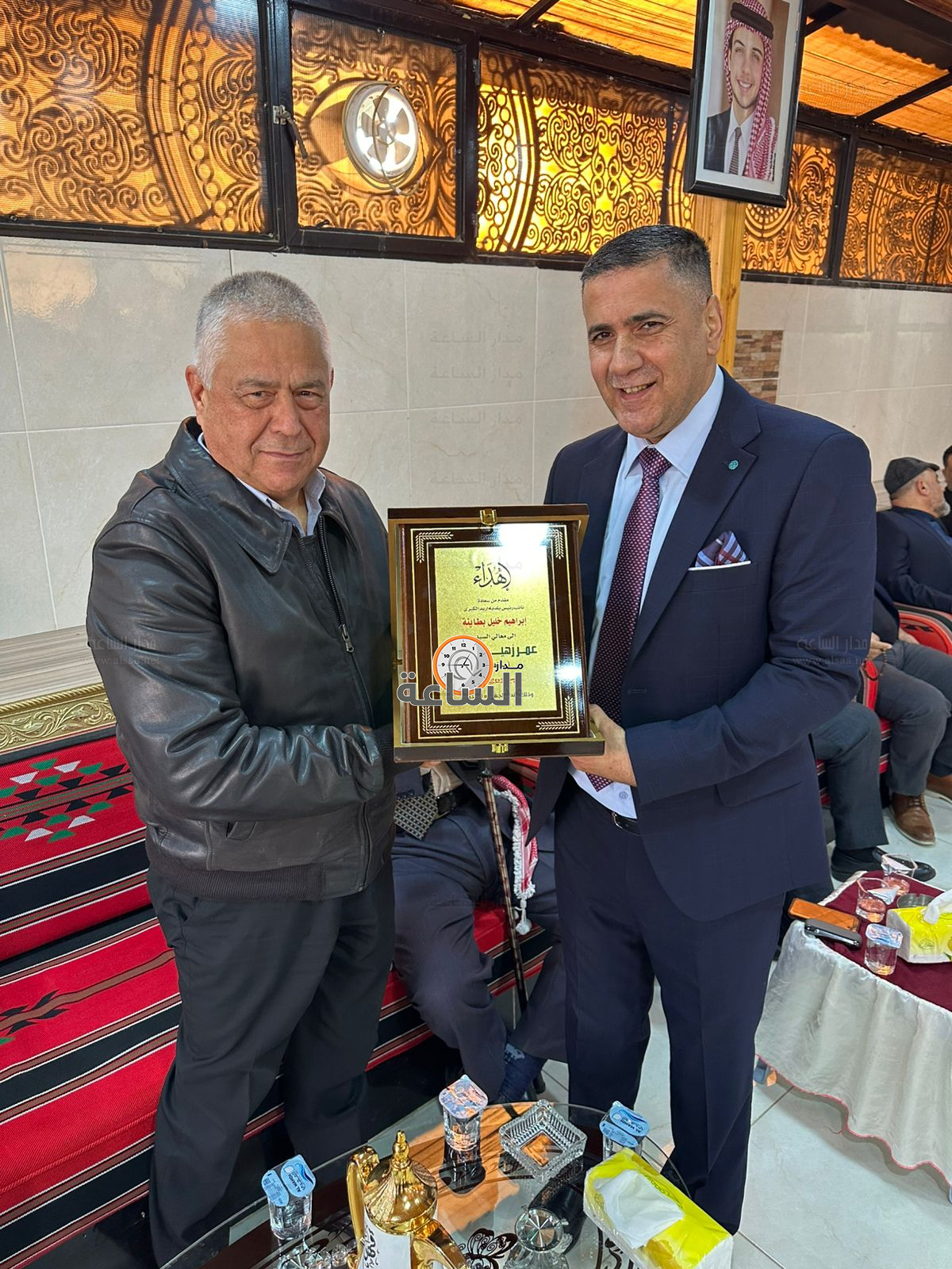 Madar Al-Saa Images 0.7089823109778917