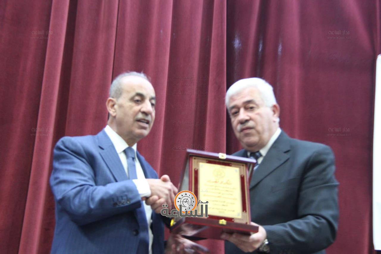 Madar Al-Saa Images 0.7144395308067313