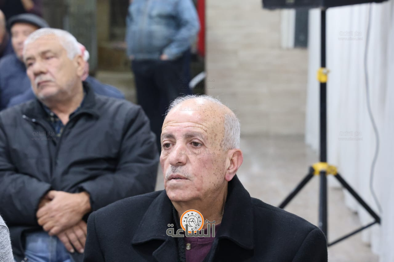 Madar Al-Saa Images 0.427262705080377