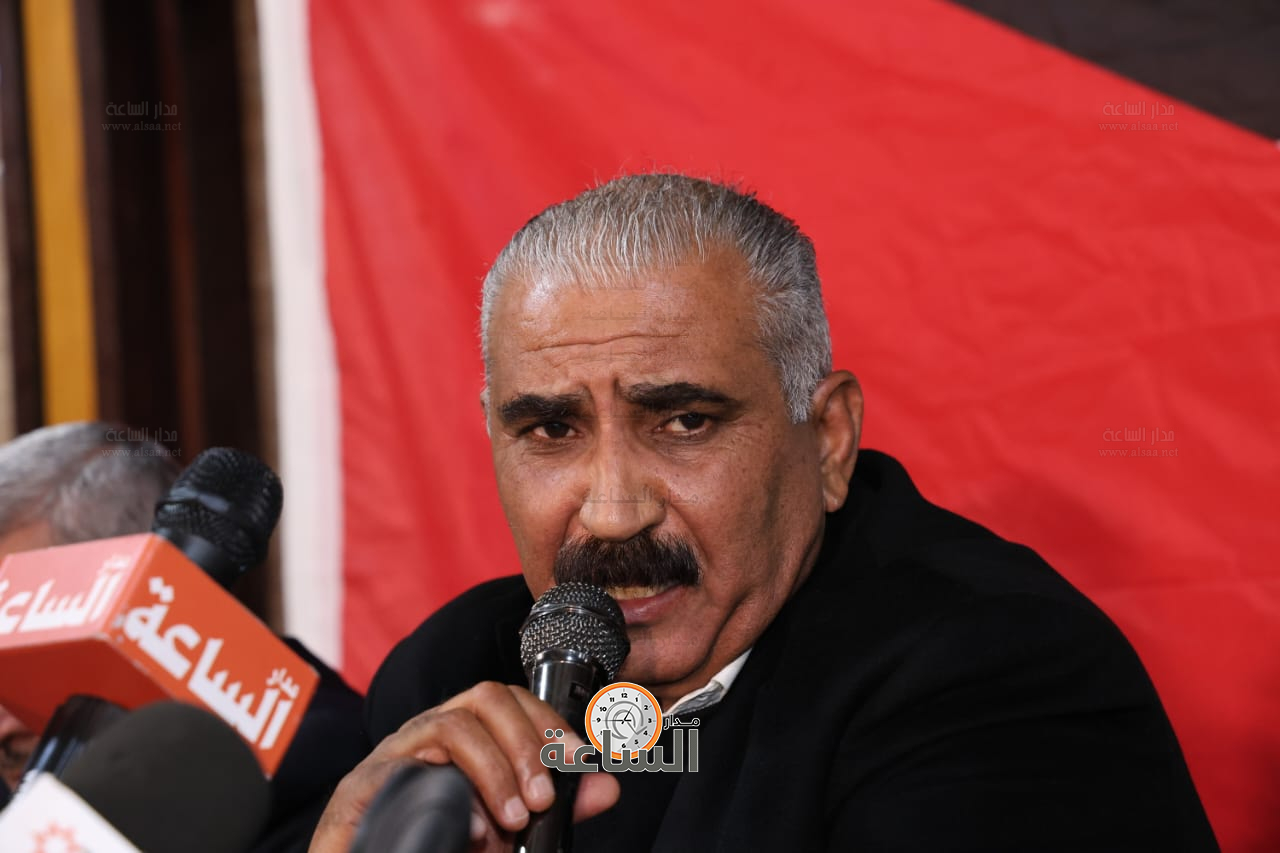 Madar Al-Saa Images 0.03871693059341785