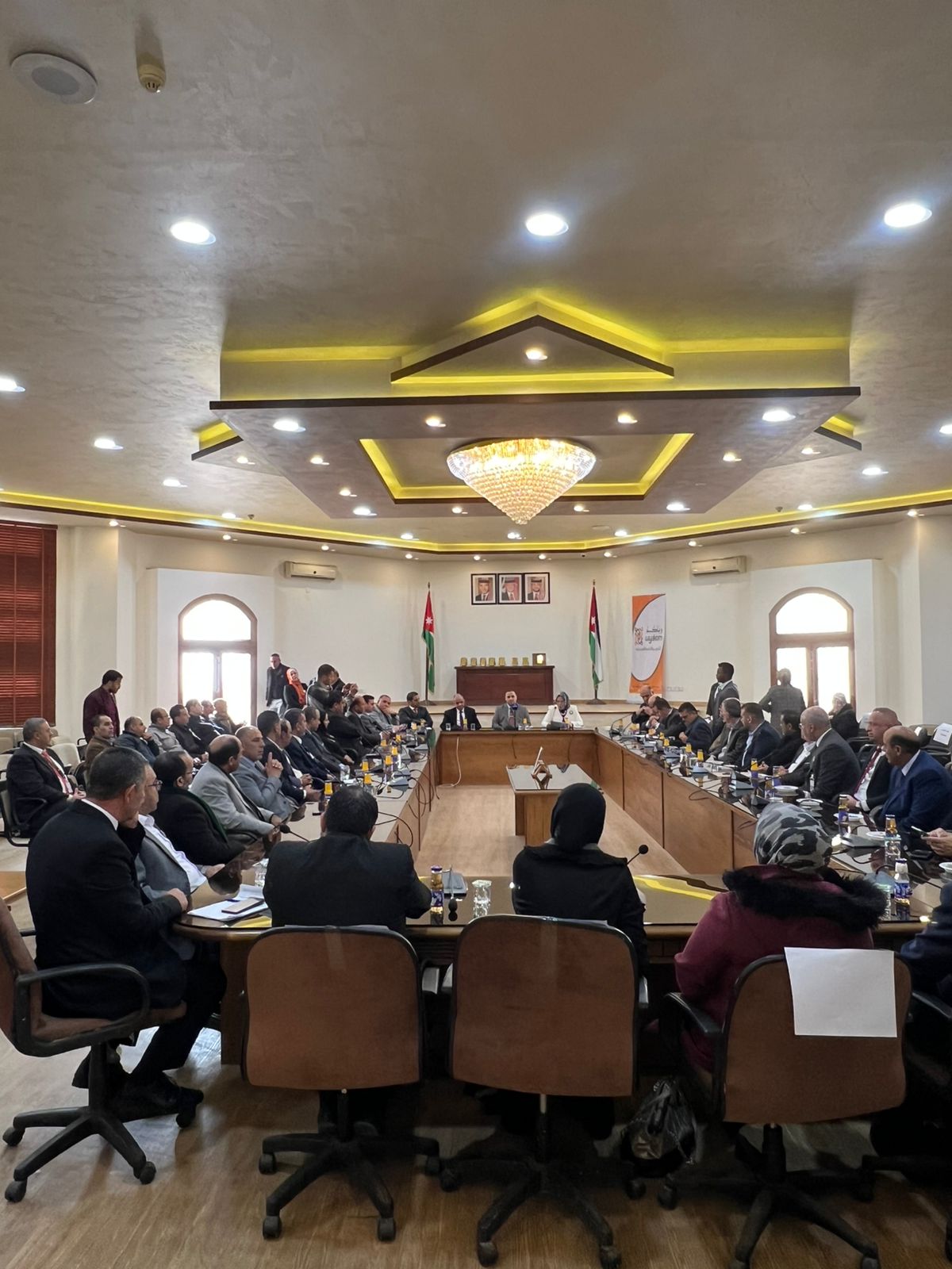 Madar Al-Saa Images 0.0919255939458099