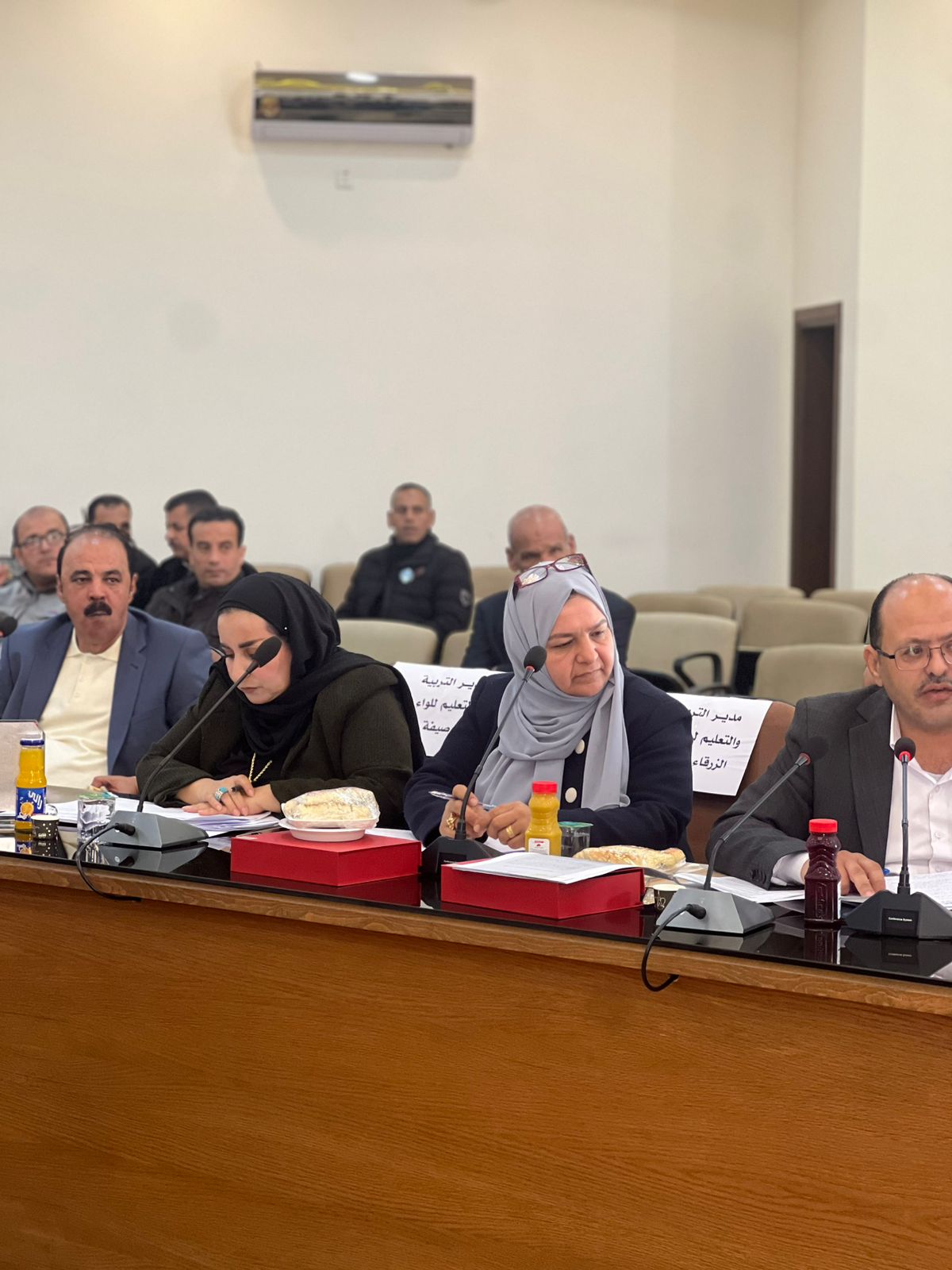 Madar Al-Saa Images 0.47400437784363114