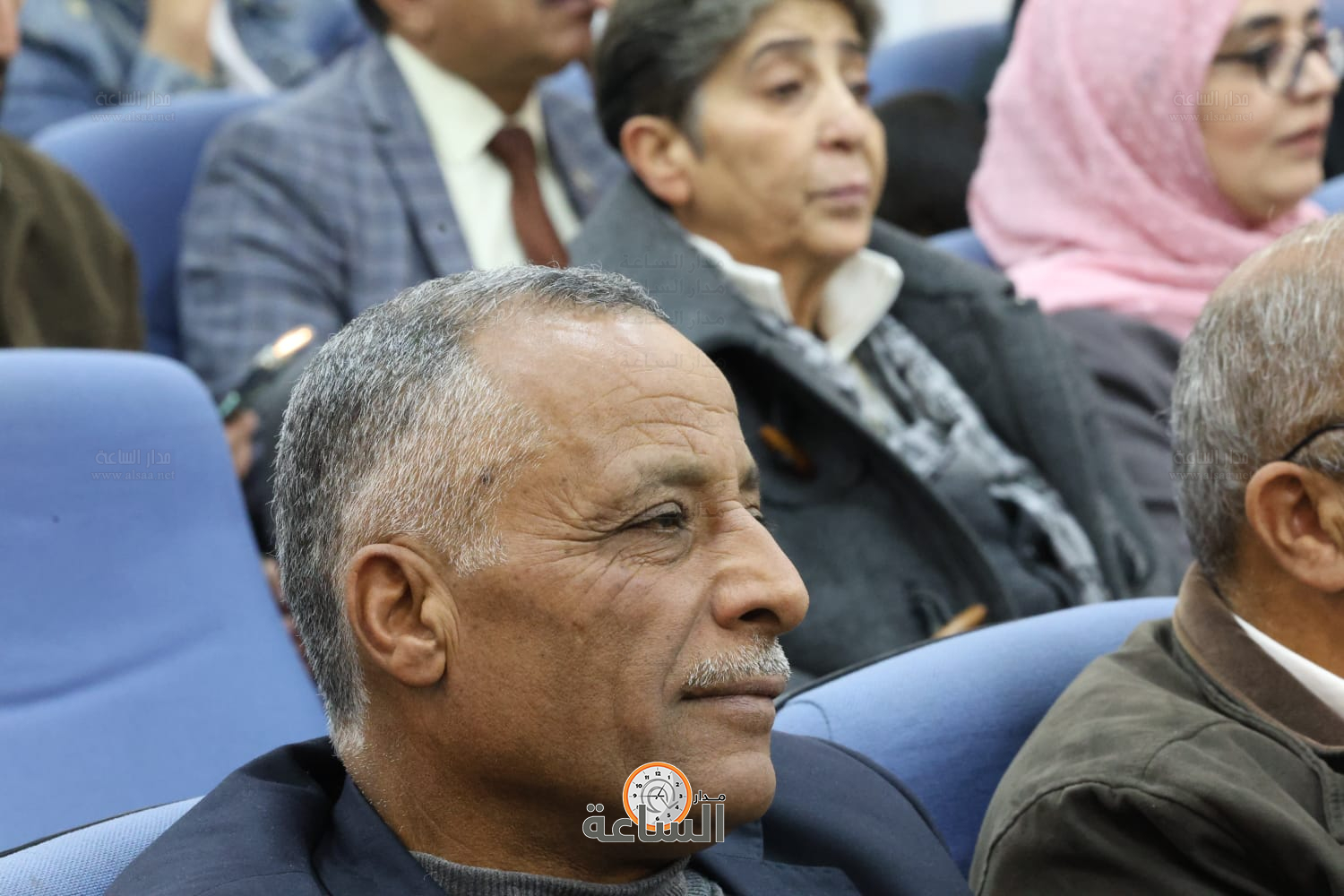 Madar Al-Saa Images 0.7914954543270649