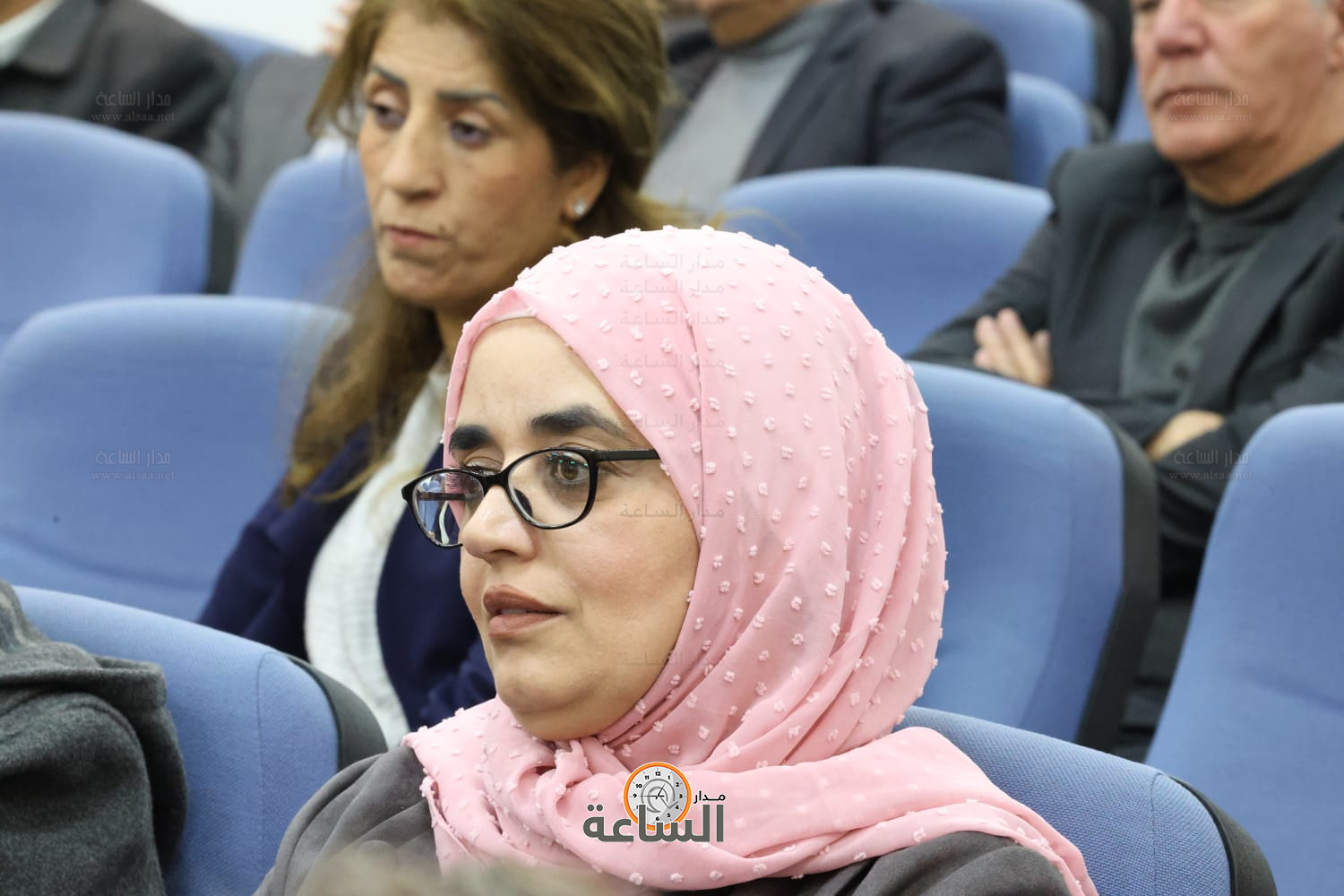 Madar Al-Saa Images 0.8649596857009361