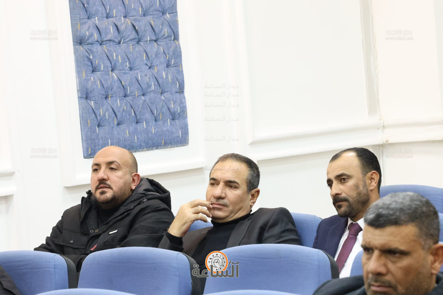 Madar Al-Saa Images 0.3274452107810766