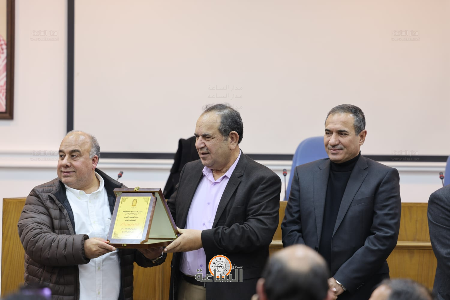 Madar Al-Saa Images 0.46972559644736656