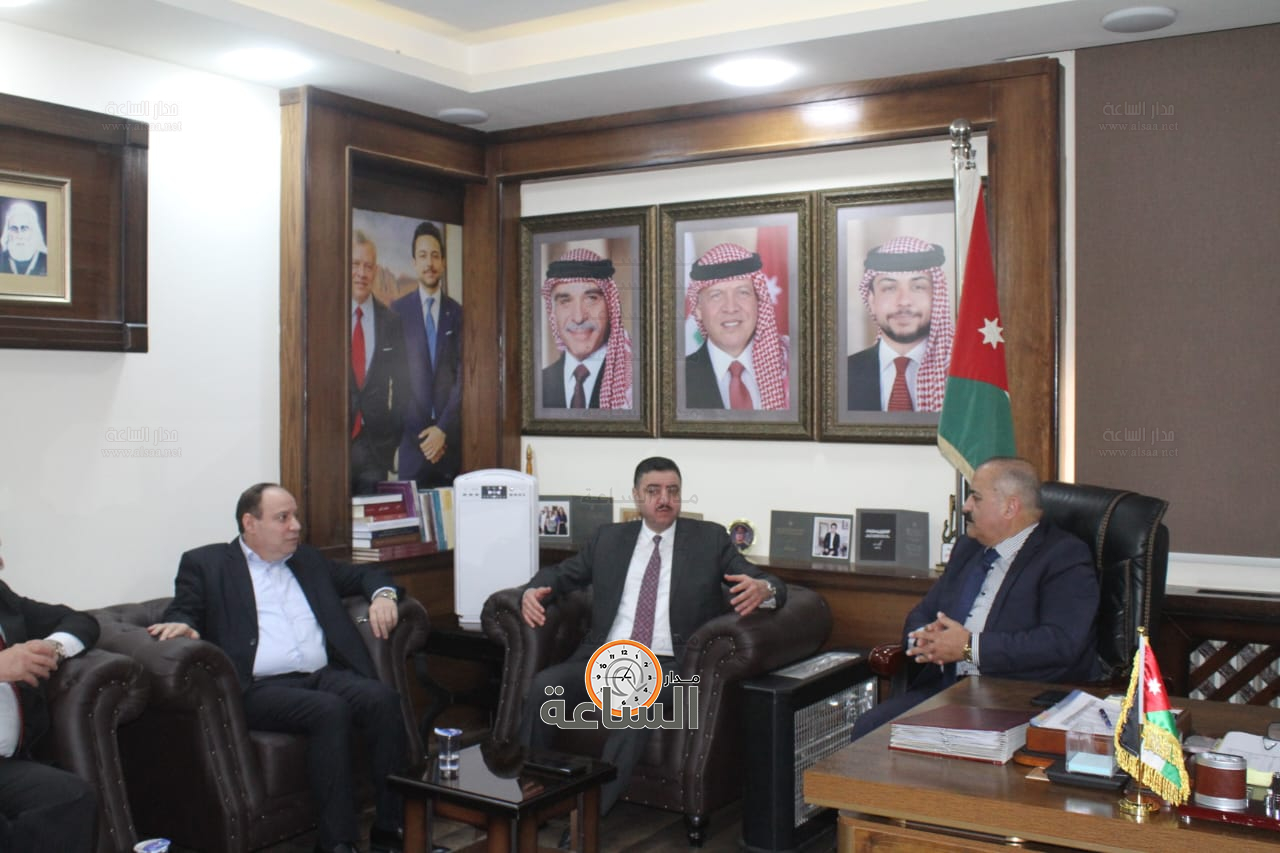 Madar Al-Saa Images 0.03403072154444997