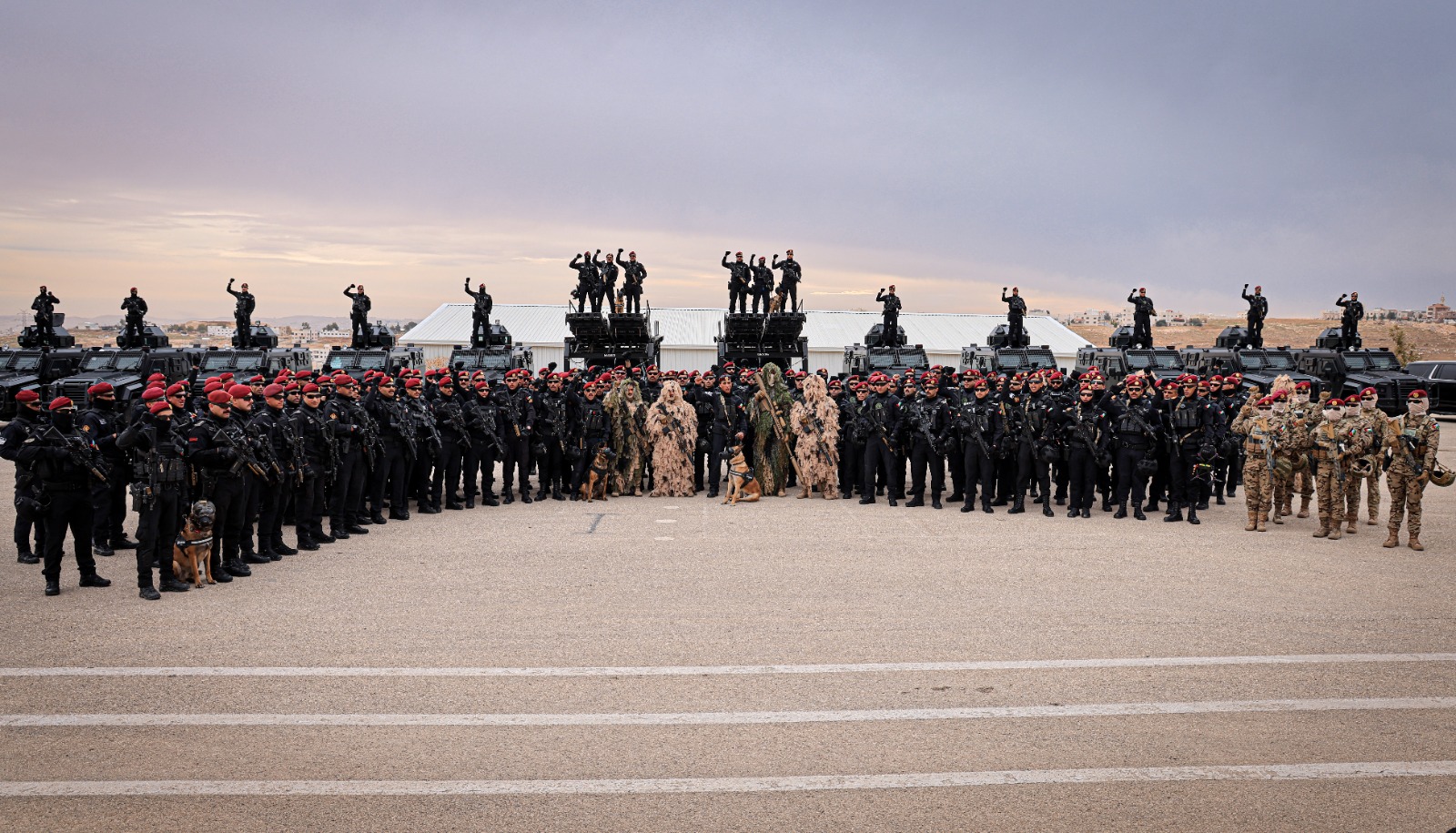 Madar Al-Saa Images 0.4053192040107265