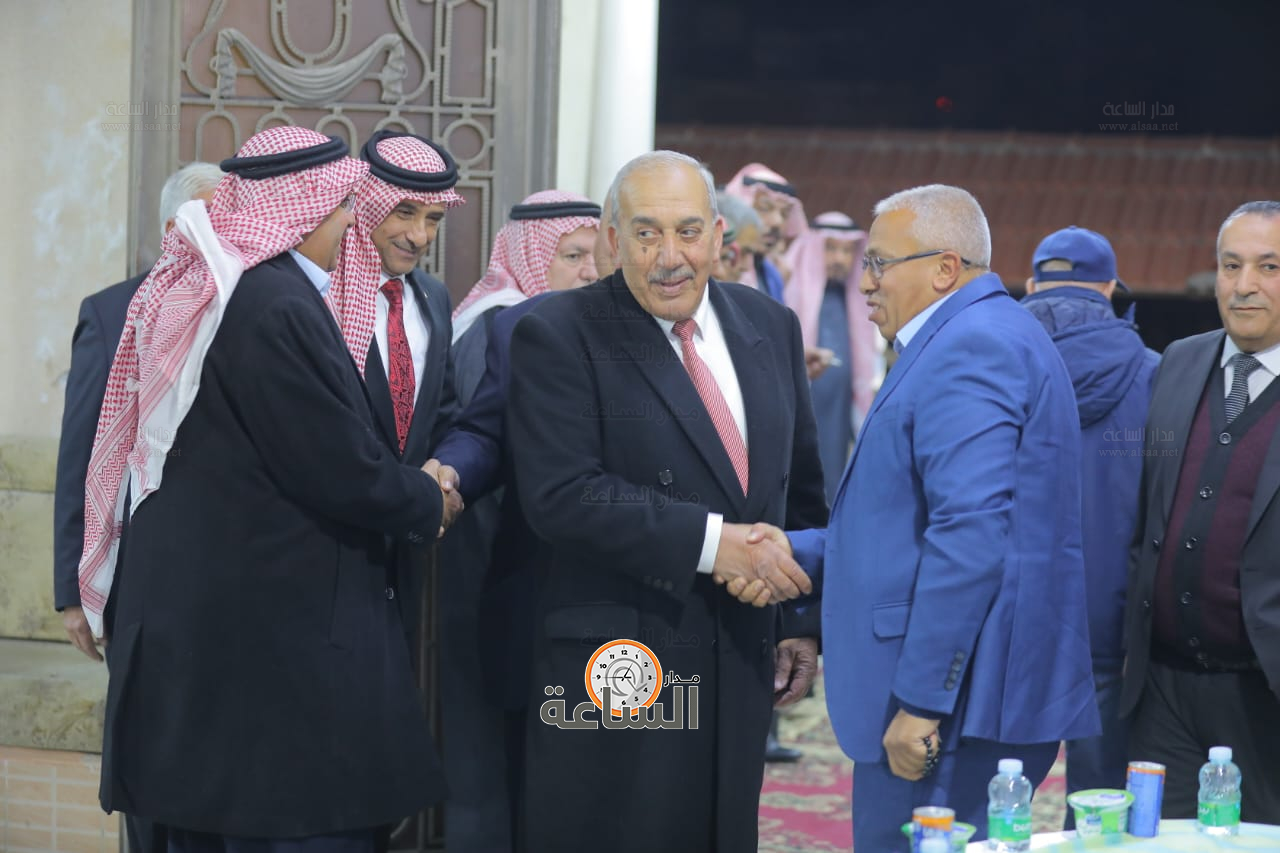 Madar Al-Saa Images 0.6133522307442021