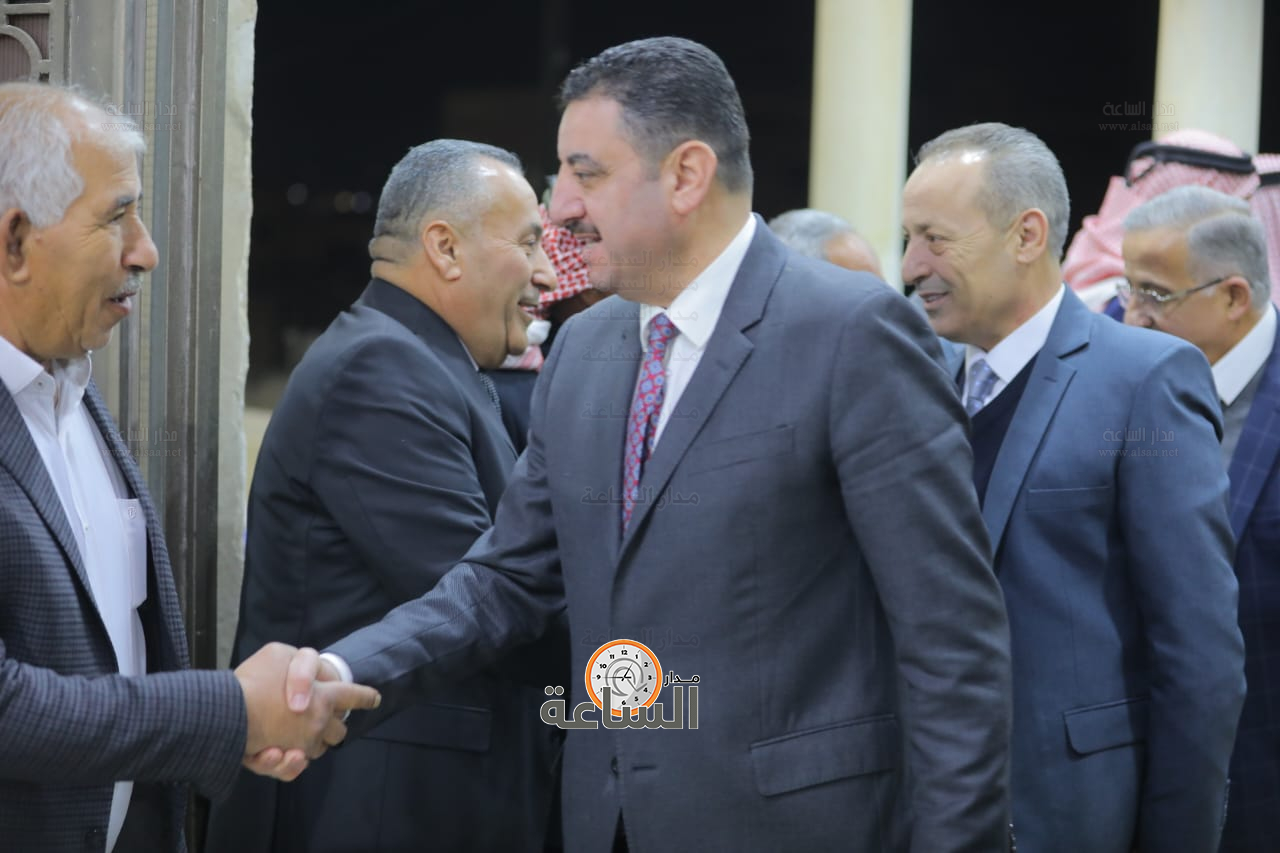 Madar Al-Saa Images 0.47684705317652143