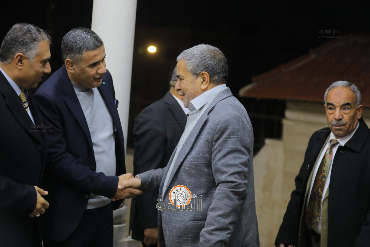 Madar Al-Saa Images 0.7312721539730087