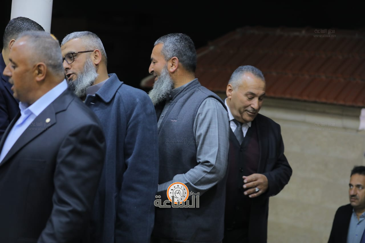 Madar Al-Saa Images 0.8763375311110753