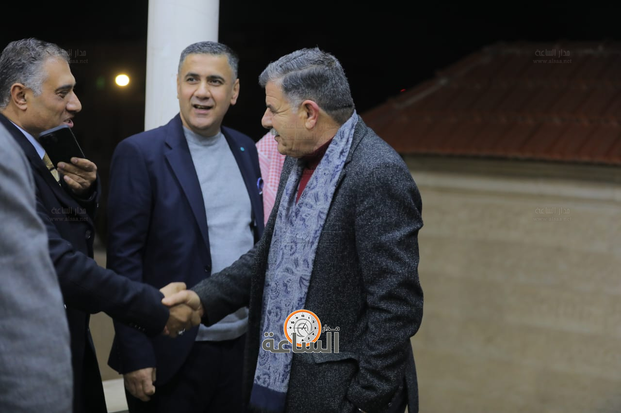 Madar Al-Saa Images 0.4914442724171024