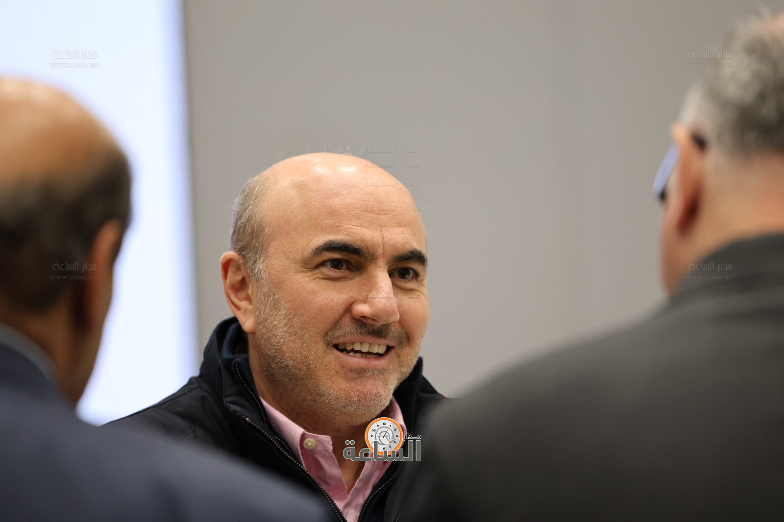 Madar Al-Saa Images 0.4119294509329161