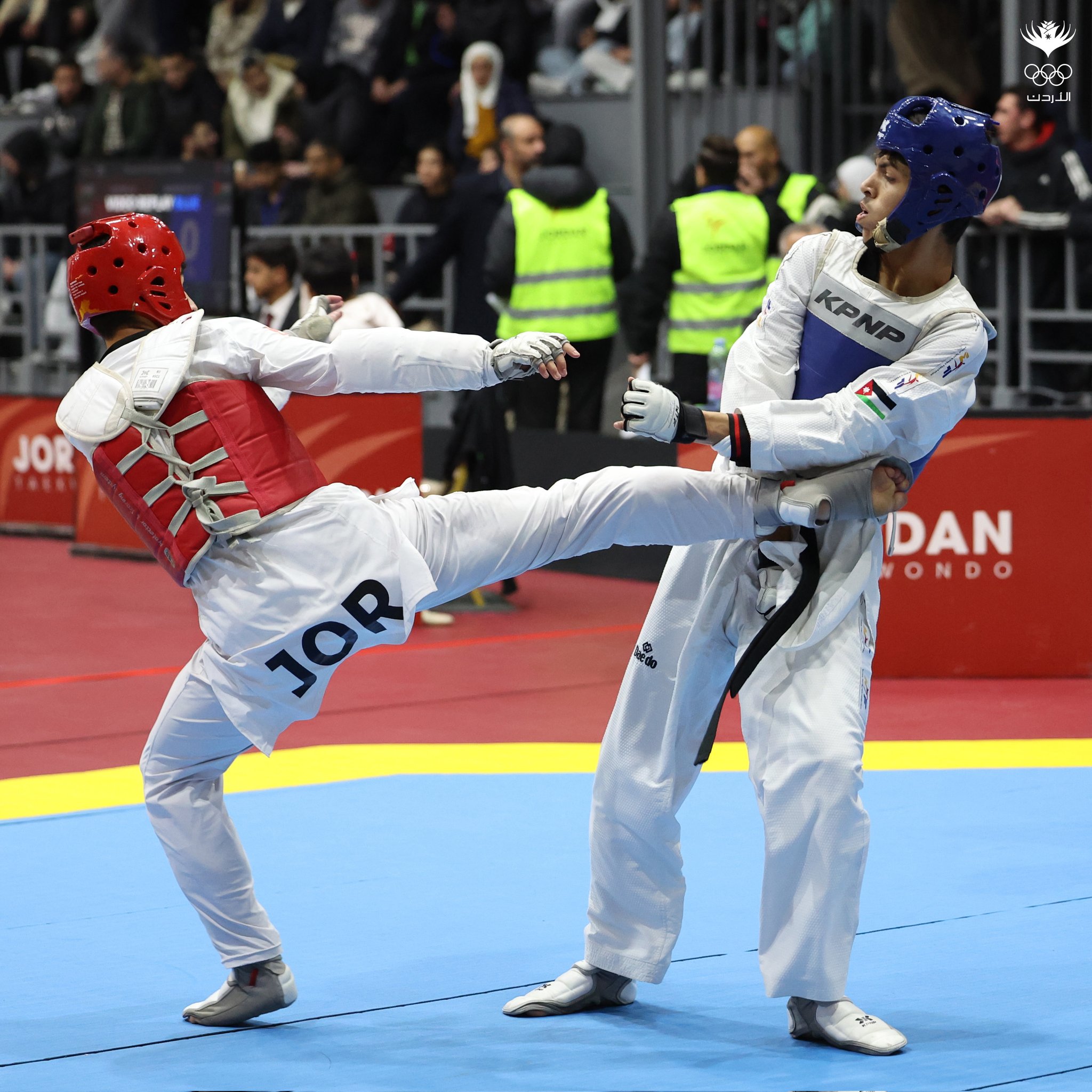 Madar Al-Saa Images 0.6356037573387403