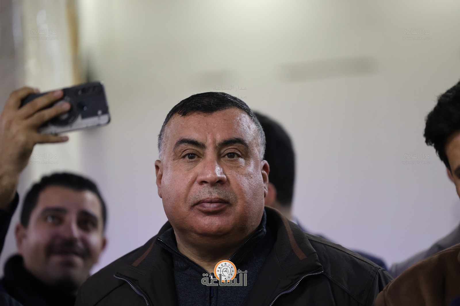 Madar Al-Saa Images 0.8427838794464868