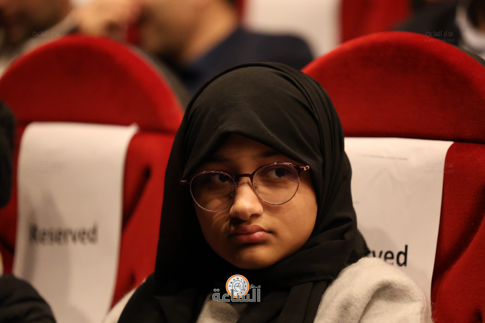 Madar Al-Saa Images 0.3321902524158453