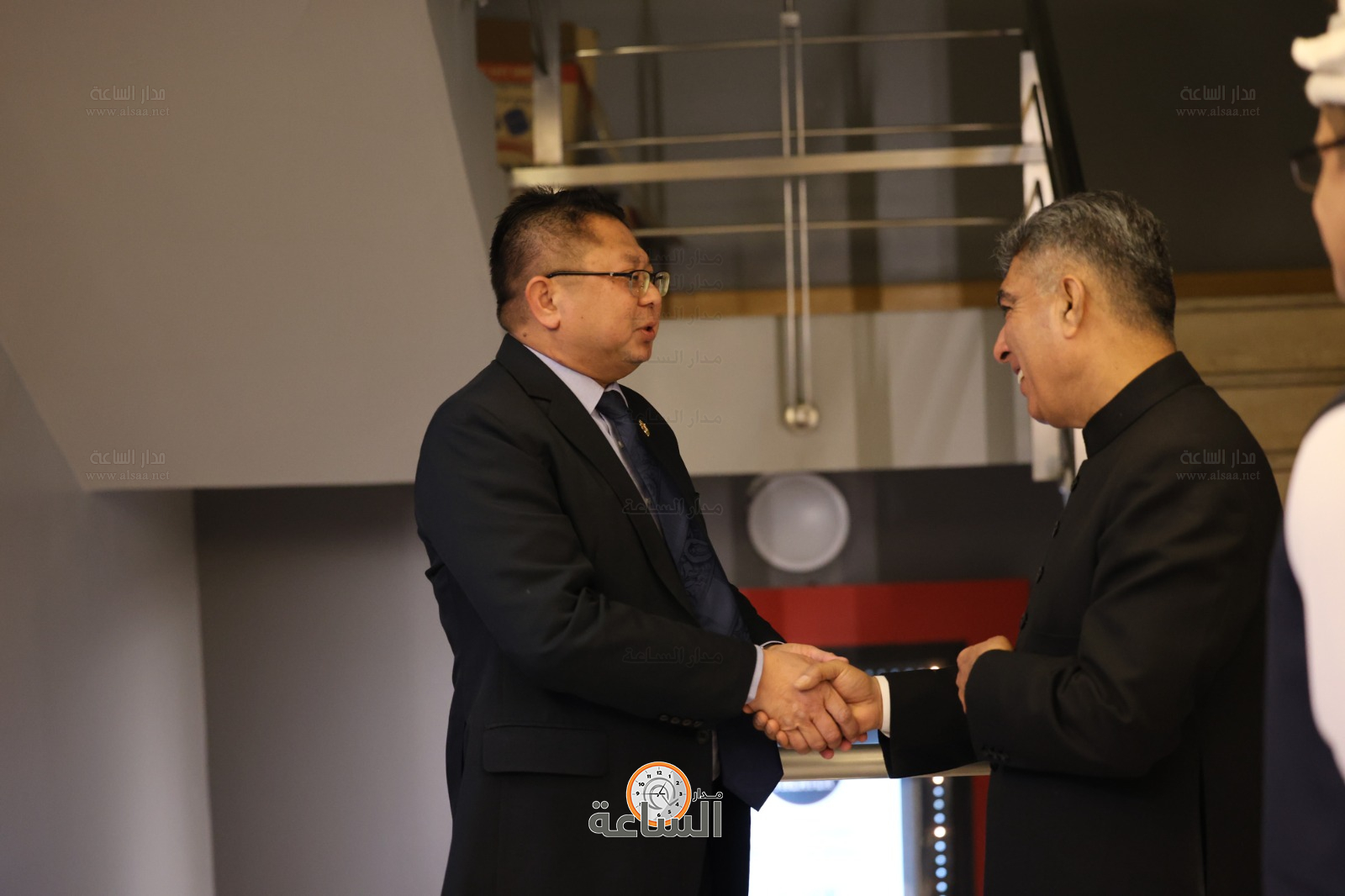 Madar Al-Saa Images 0.9582579129574094