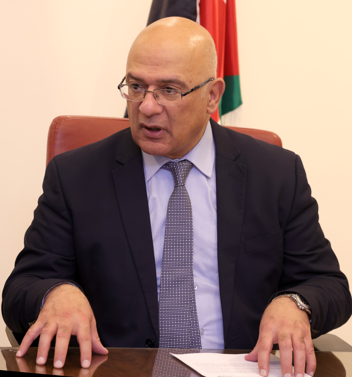 Madar Al-Saa Images 0.15748636009964834