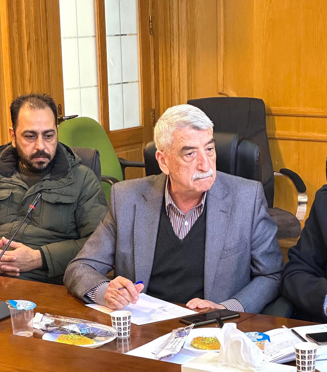 Madar Al-Saa Images 0.3506063415208174