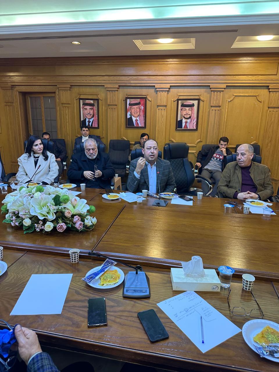 Madar Al-Saa Images 0.7856506100512806