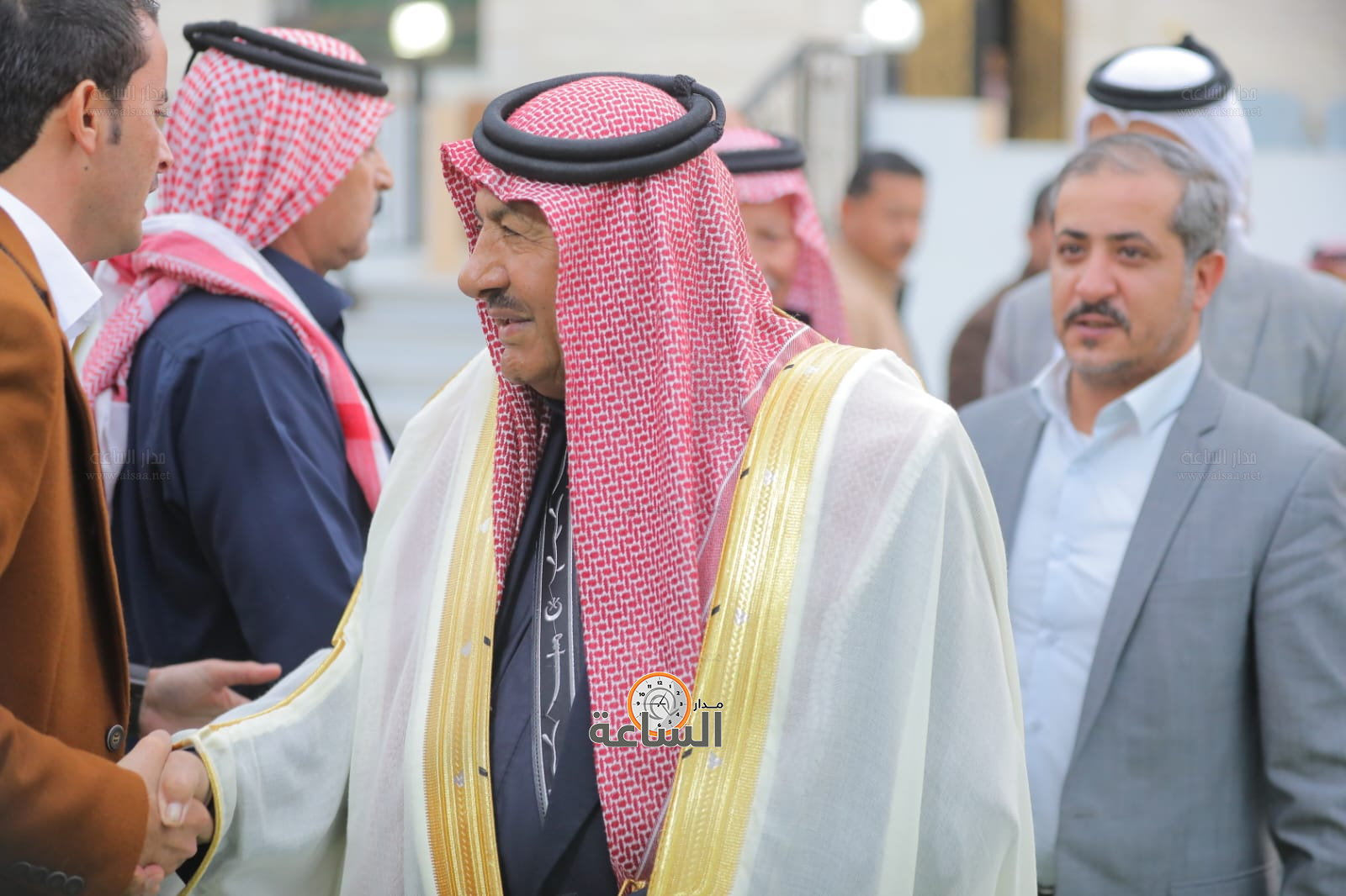 Madar Al-Saa Images 0.3994238430578956