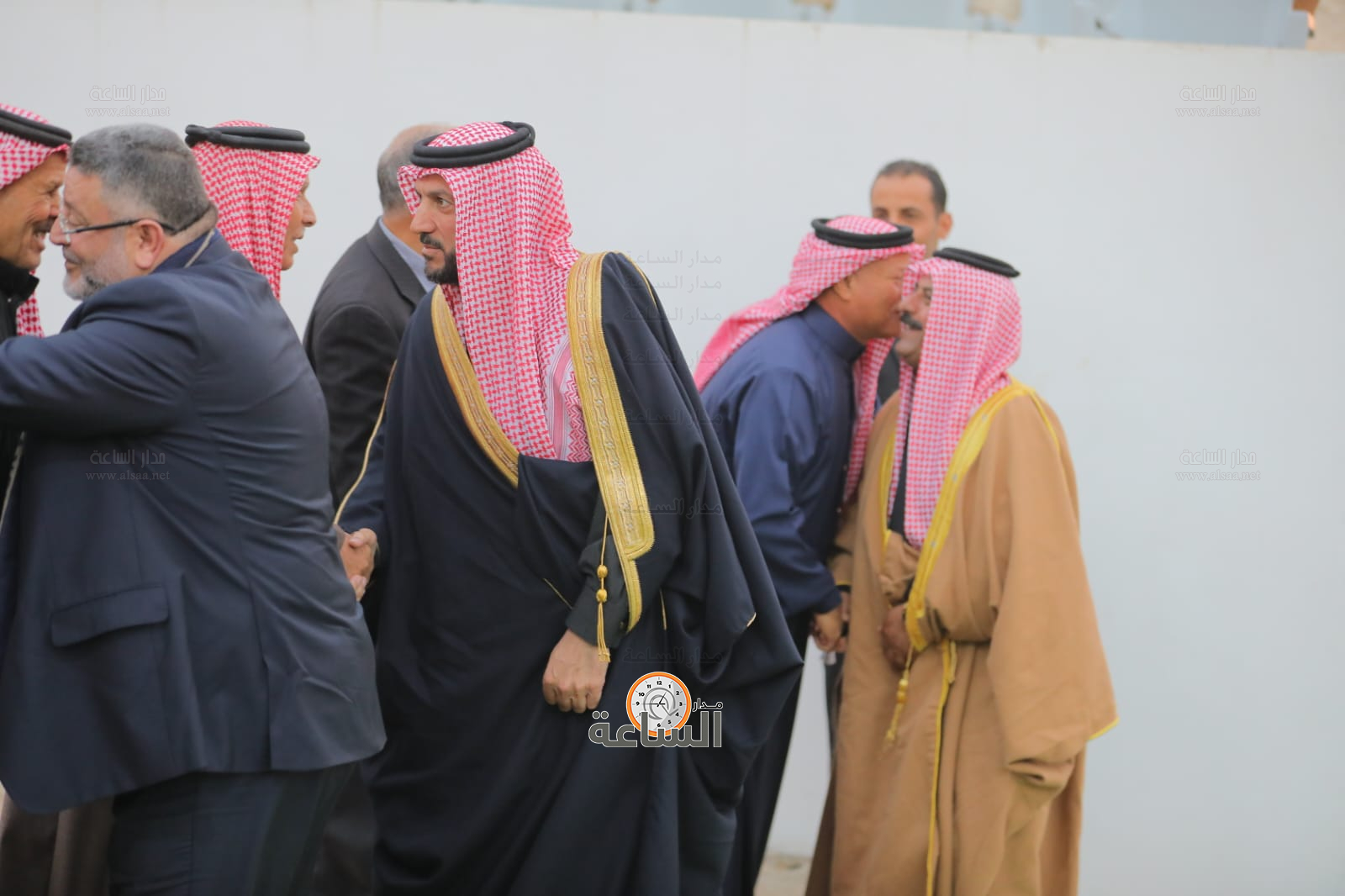 Madar Al-Saa Images 0.6510607734852312