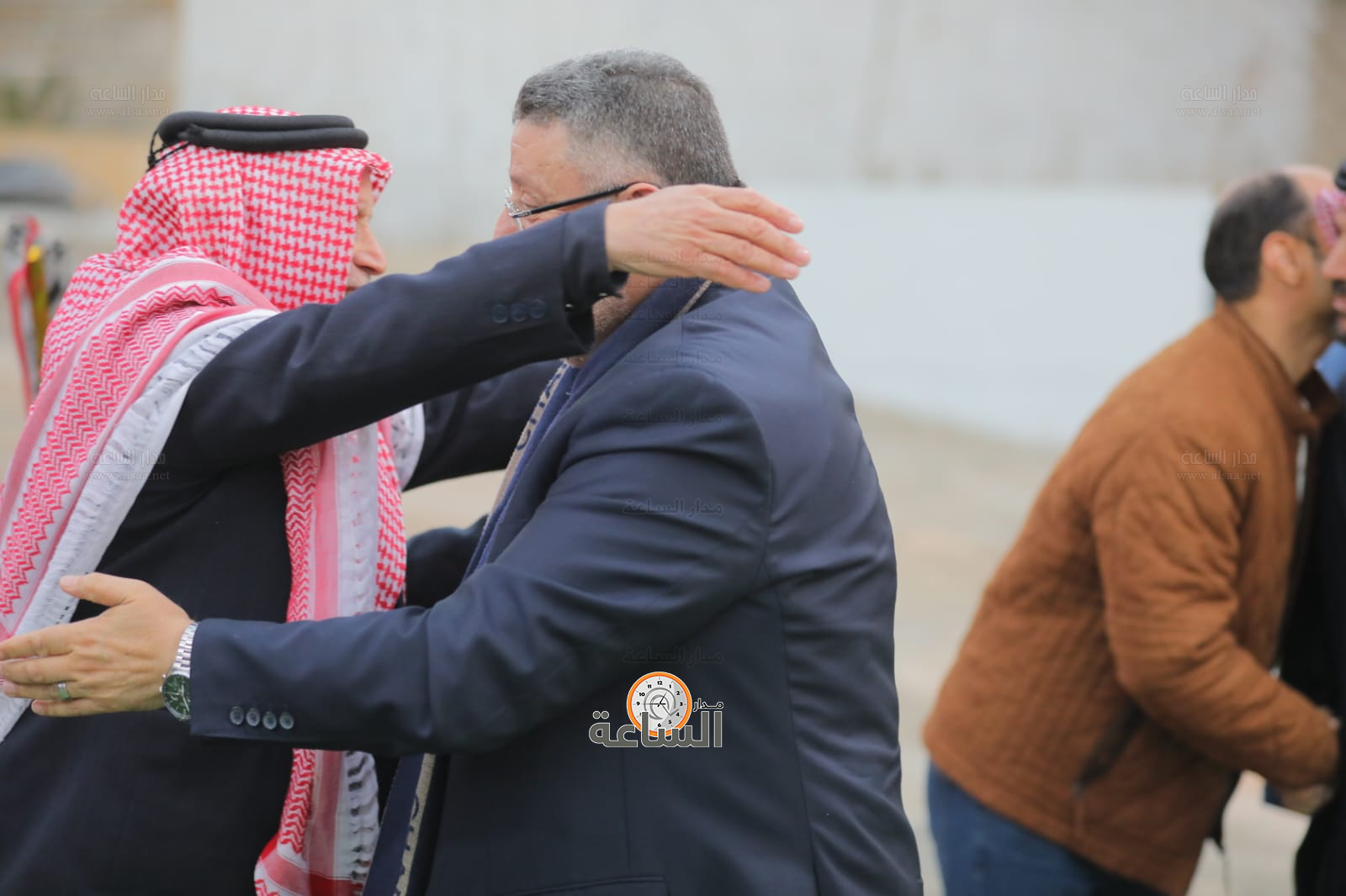 Madar Al-Saa Images 0.9311376267456792