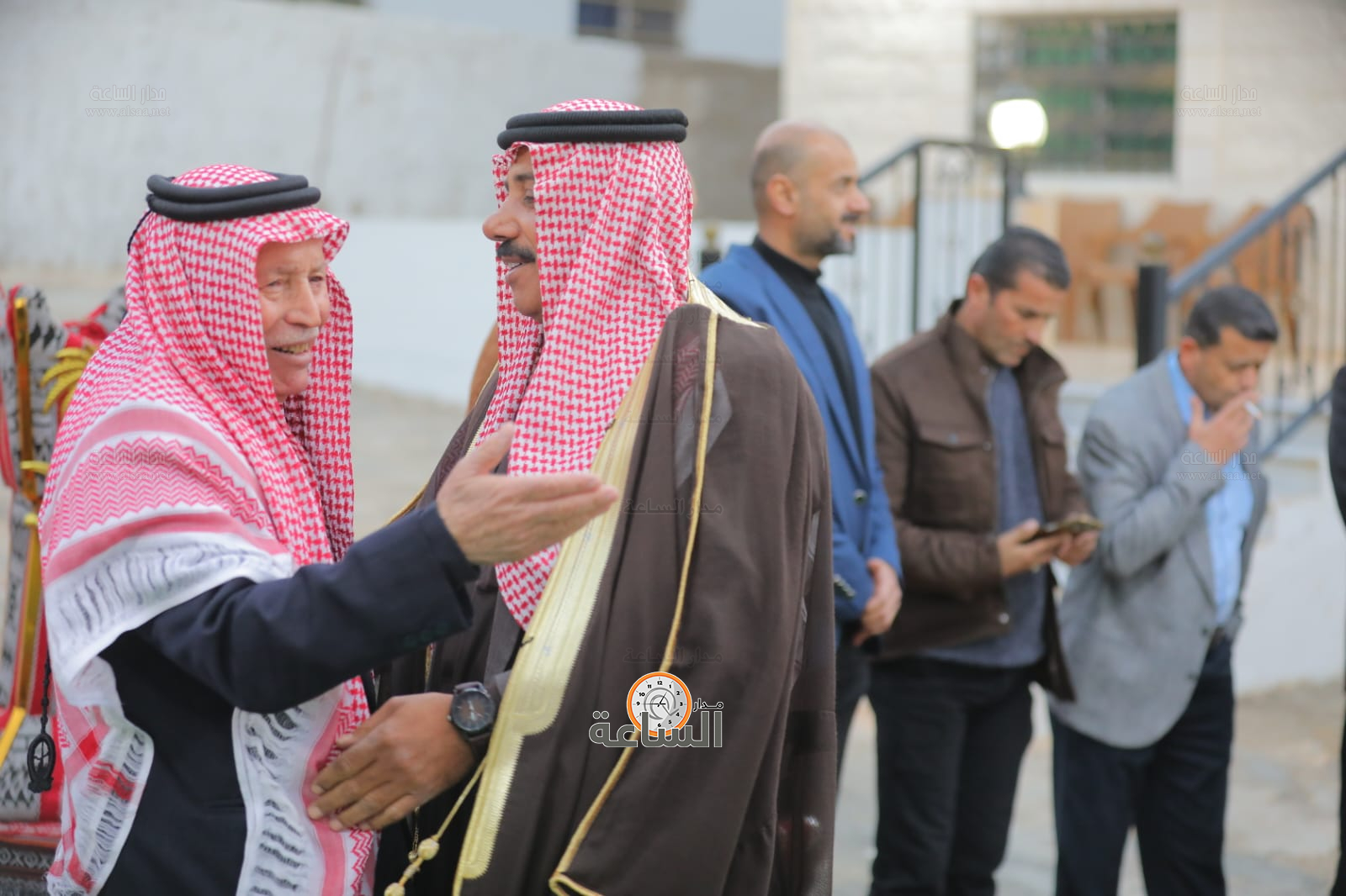 Madar Al-Saa Images 0.1648077137884676