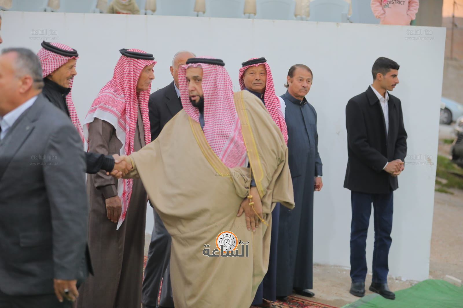 Madar Al-Saa Images 0.1406365443923634