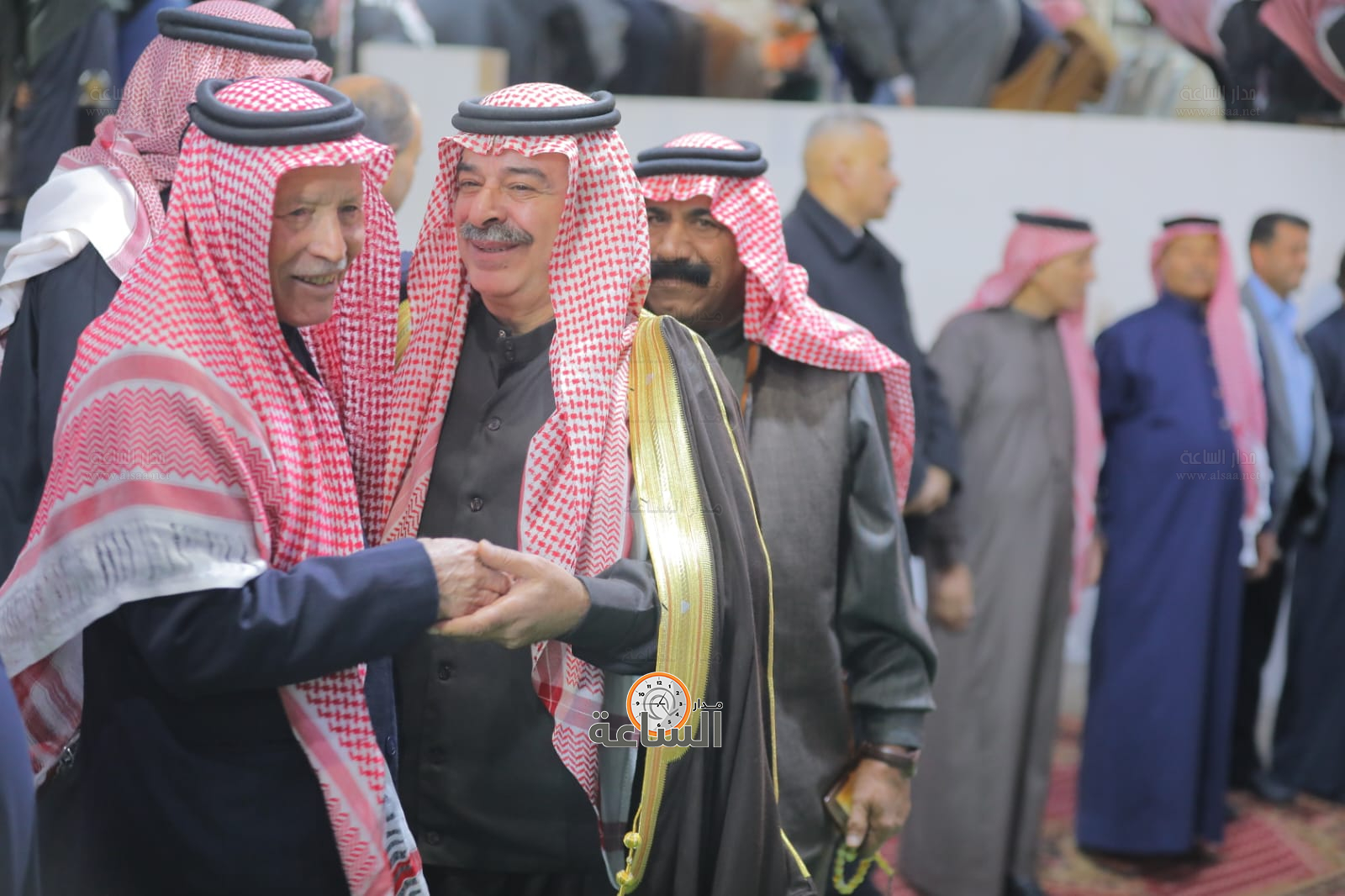 Madar Al-Saa Images 0.9604588623901287