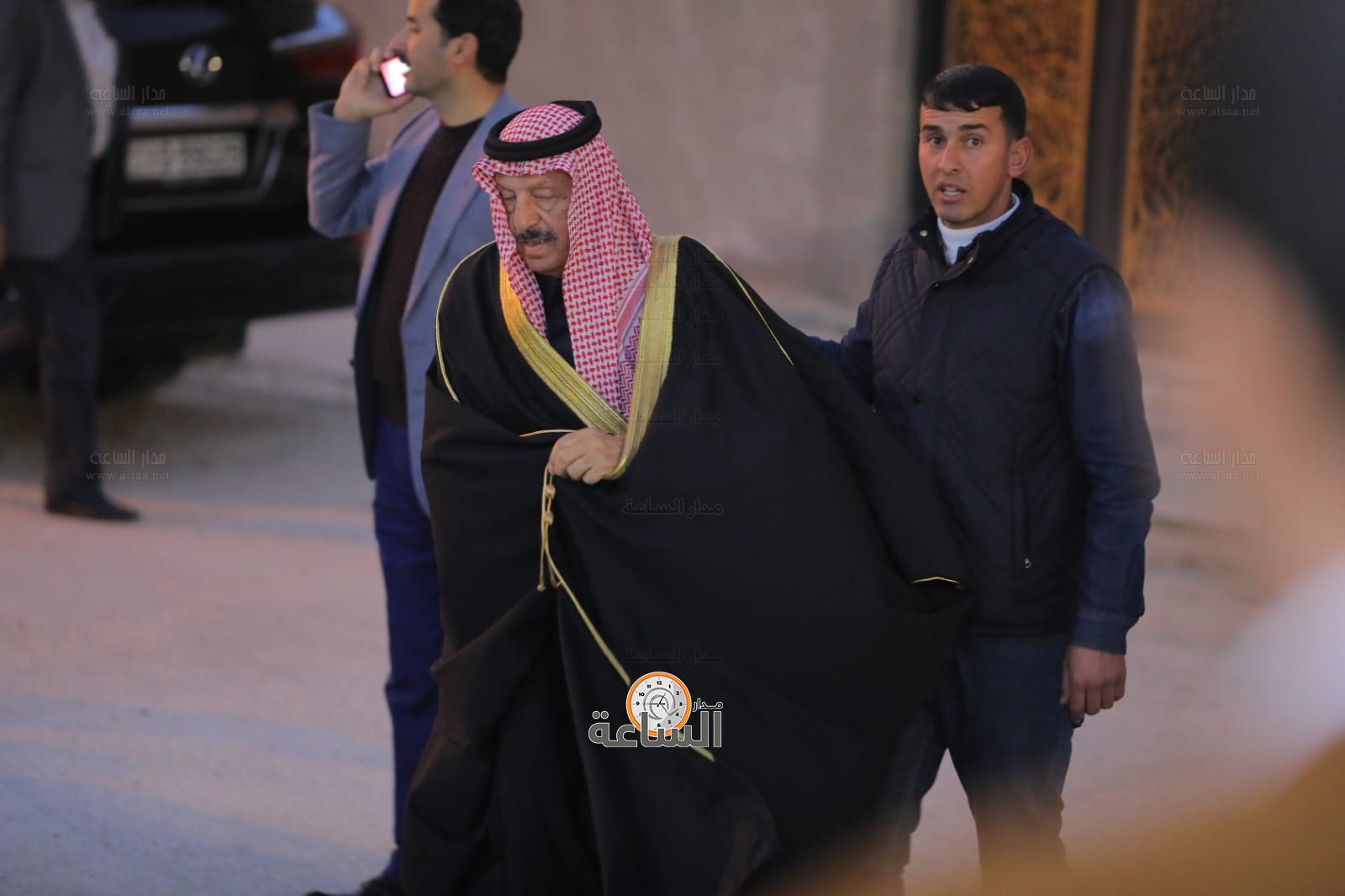 Madar Al-Saa Images 0.33045941930182976